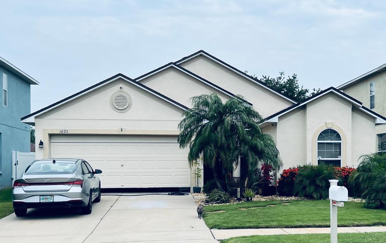 Ruskin Fl Private 2 Bdrm 1 Bath Suite Common Areas Shared With Host And Cat Екстер'єр фото